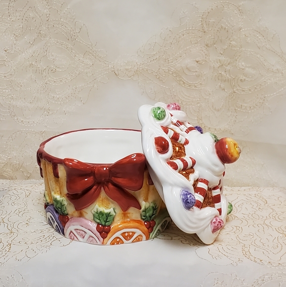 Fitz and Floyd Sweet Treats Bowl - Picture 8 of 14